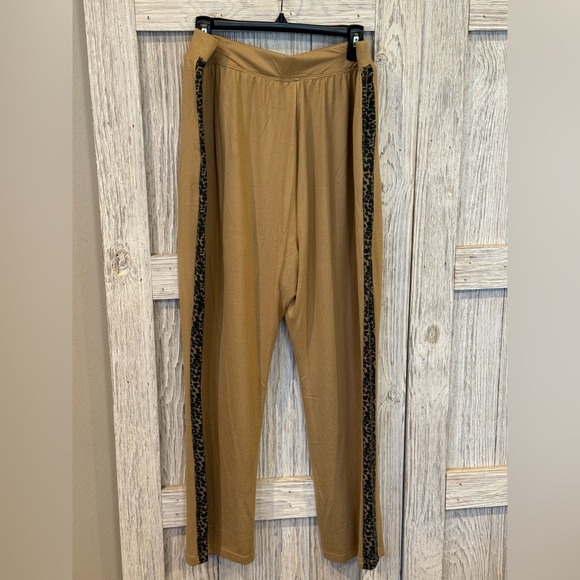 Retreat 2pc Loungewear sz 1X. NWOT - Picture 4 of 6